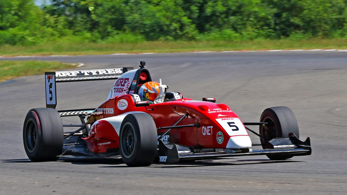 Sandeep and Chetan win in premier MRF Formula 2000 category
