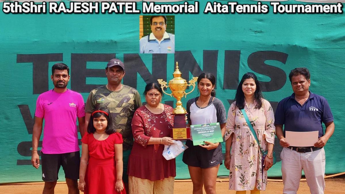 Ankit honours the memory of his father and basketball coach Rajesh Patel