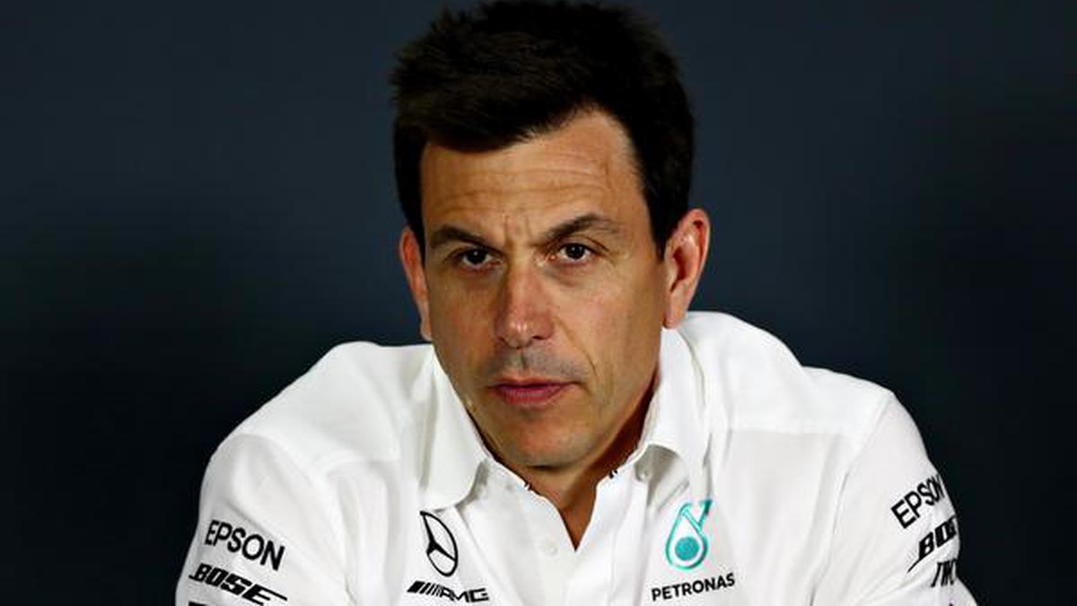 FTX fall left Mercedes in 'utter disbelief', says Wolff