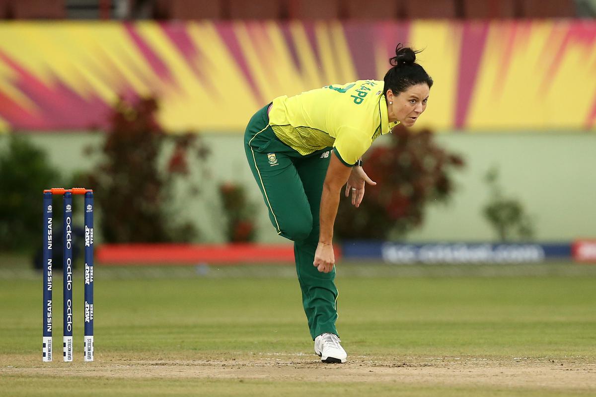 Lethal weapon: Kapp’s wicket-taking ability with the new ball is a strength that her teams, both in international and franchise cricket, have come to rely on. Photo credit: Getty Images