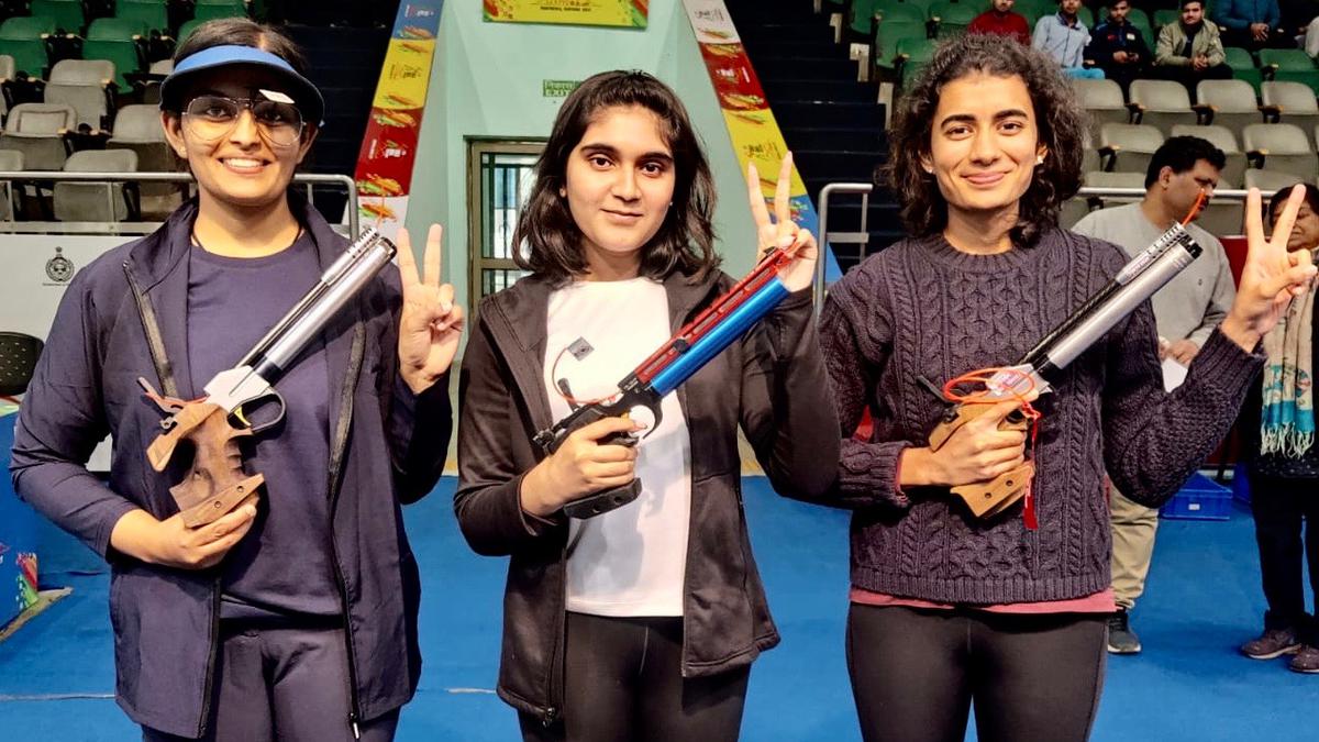 Shooting | Esha Singh tops women’s air pistol