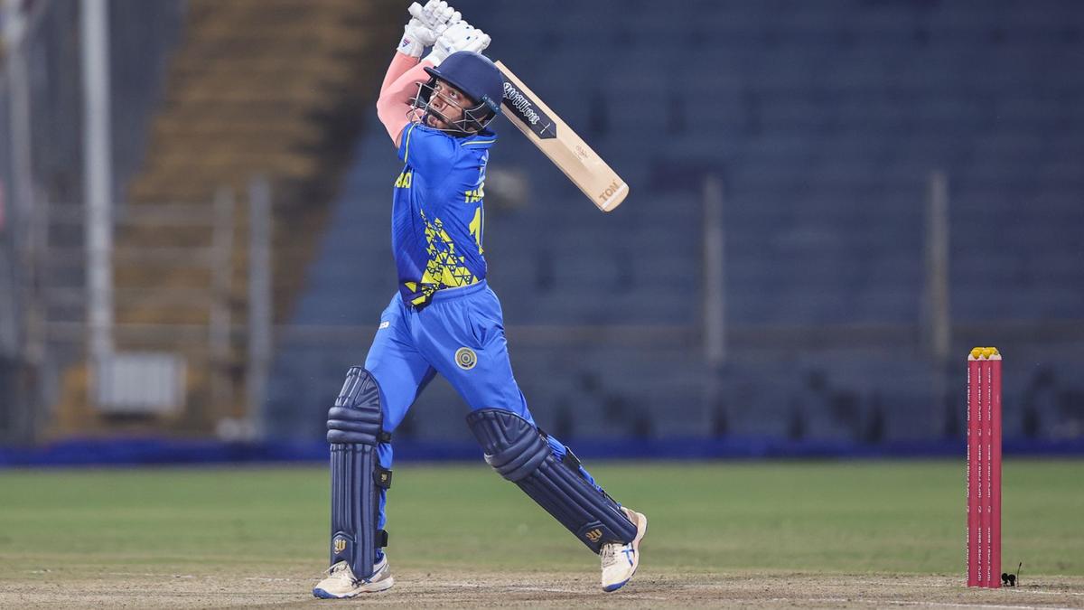 Tanmay dan Aman bersinar saat Hyderabad mengejutkan Mumbai