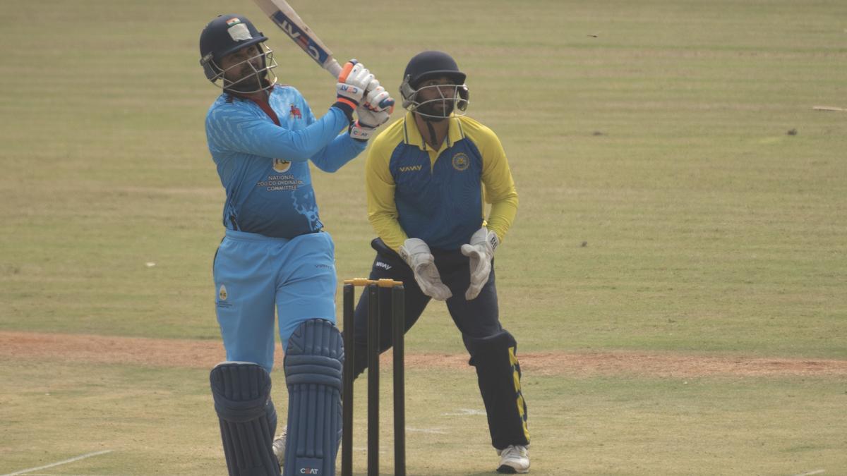 CRICKET | Shreyas show all the way as Mumbai eases past a generous Goa