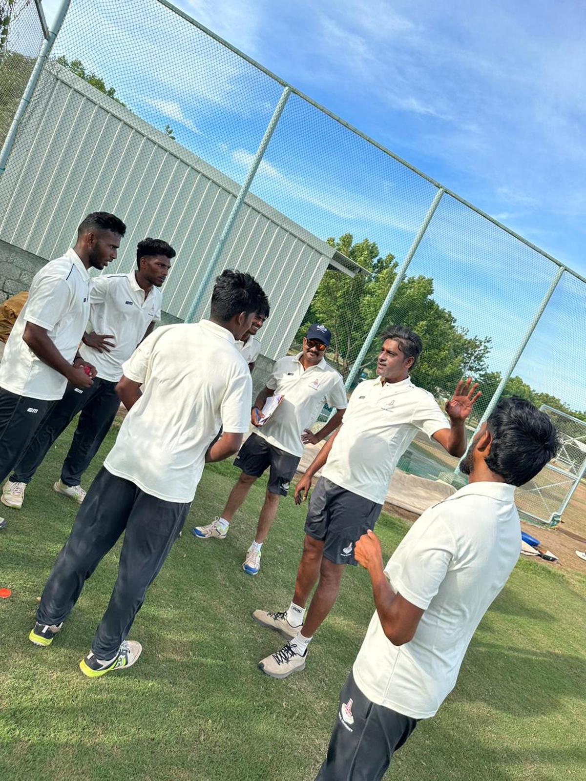 S Mahesh with fast bowlers at the camp in Tiruppur.