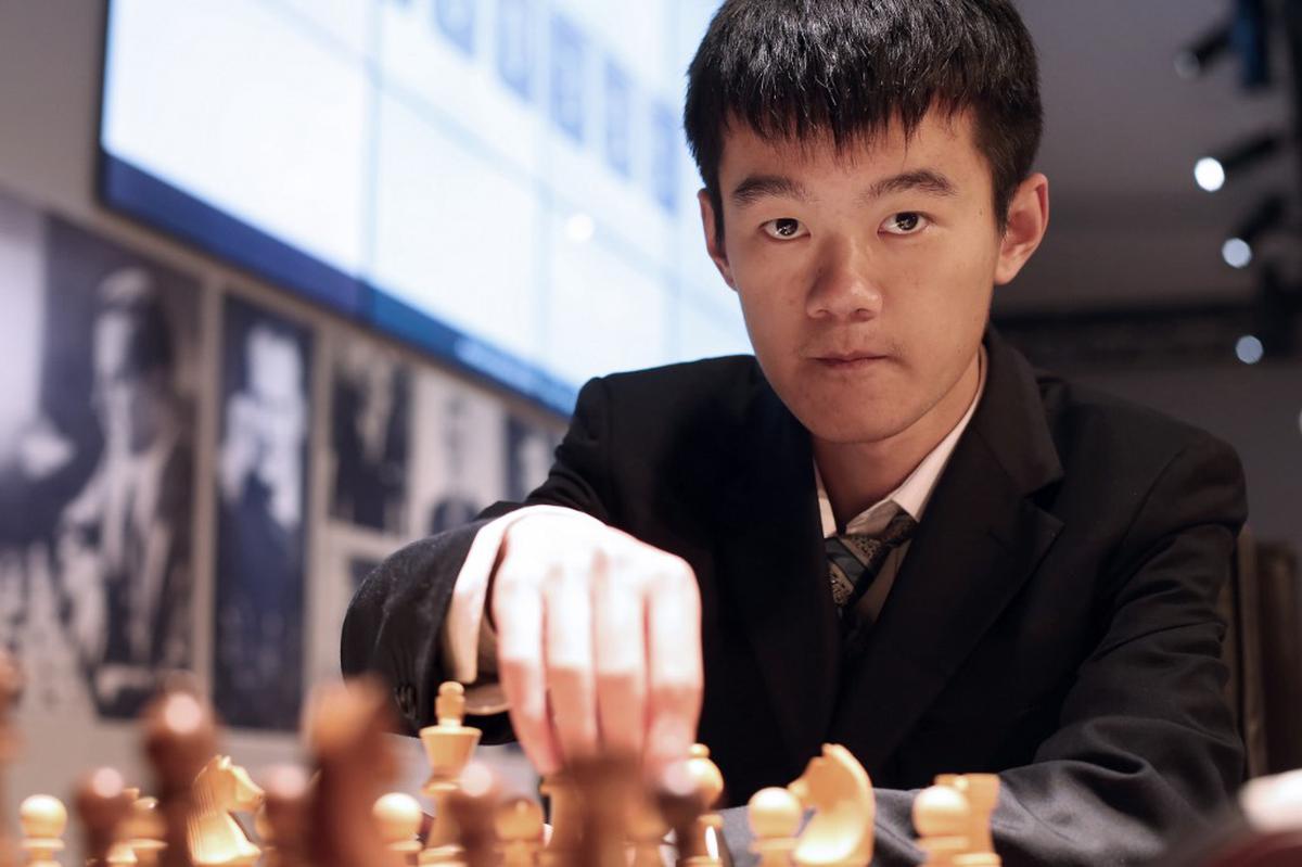 St. Louis, United States. 29th Aug, 2019. Chess Grand Master Magnus Carlsen  concentrates on a move while playing Grand Master Ding Liren during their  final playoff round of the Sinquefield Cup Tournament