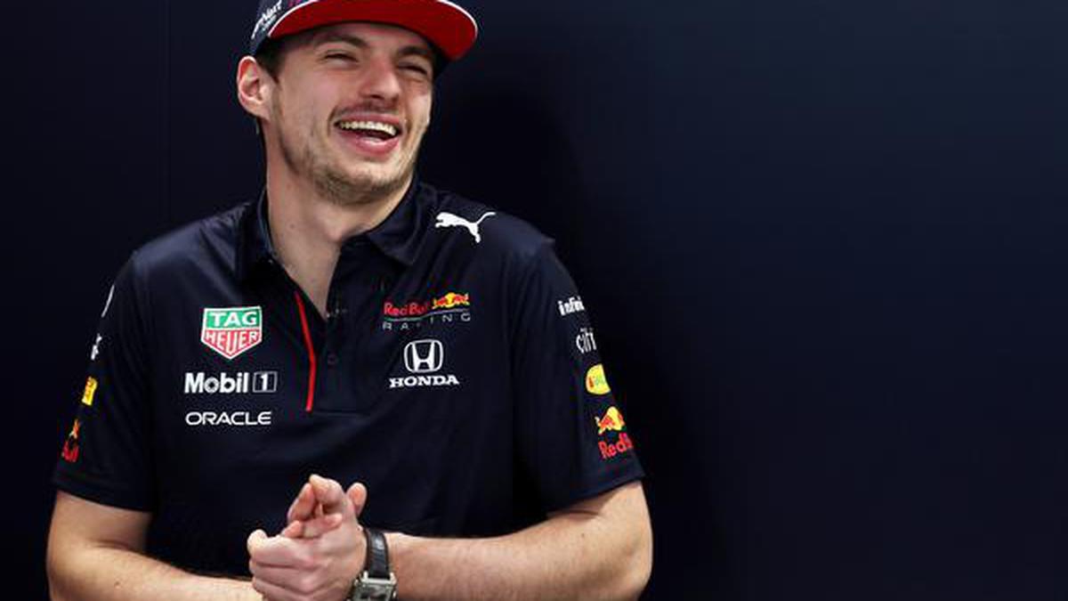 Can Verstappen resist Hamilton’s late surge and get his Red Bull over the line?