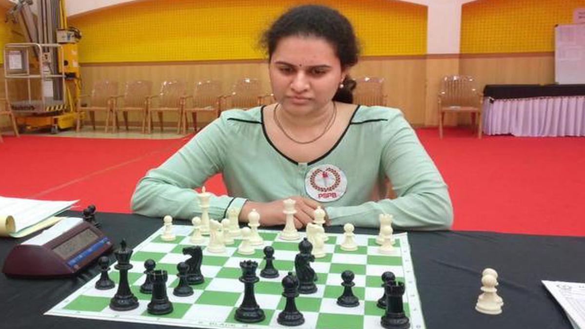 World Blitz Chess Championship: India's Koneru Humpy wins silver in women's  section