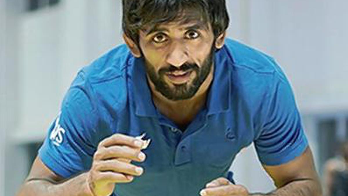 Tokyo Olympics, wrestling | Hopes pinned on star attractions Vinesh Phogat and Bajrang Punia