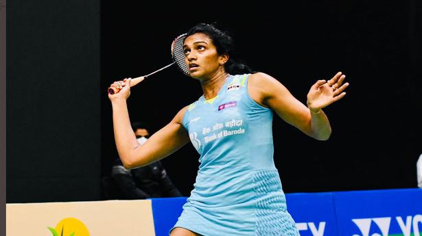 Singapore Open badminton | Sindhu beats Han in thriller, makes semis; Saina, Prannoy crash out