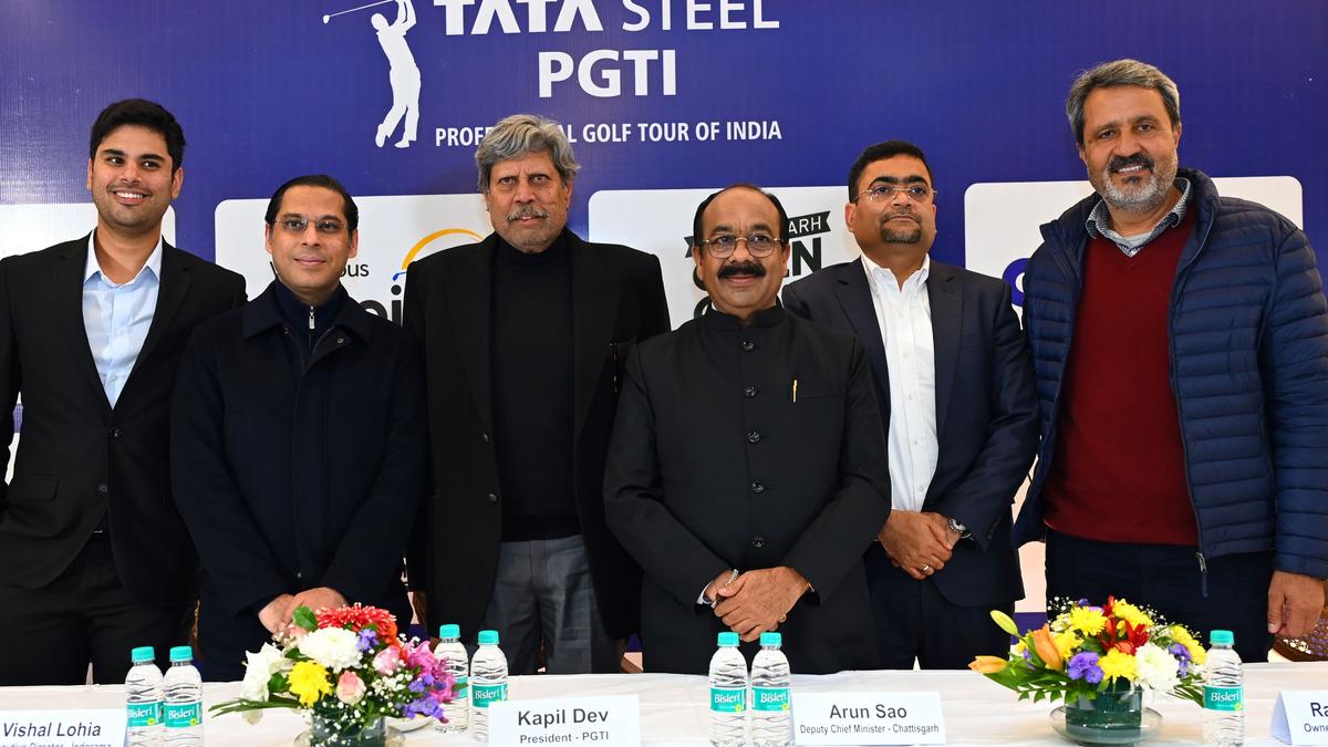 Kapil Dev takes golf to Naya Raipur