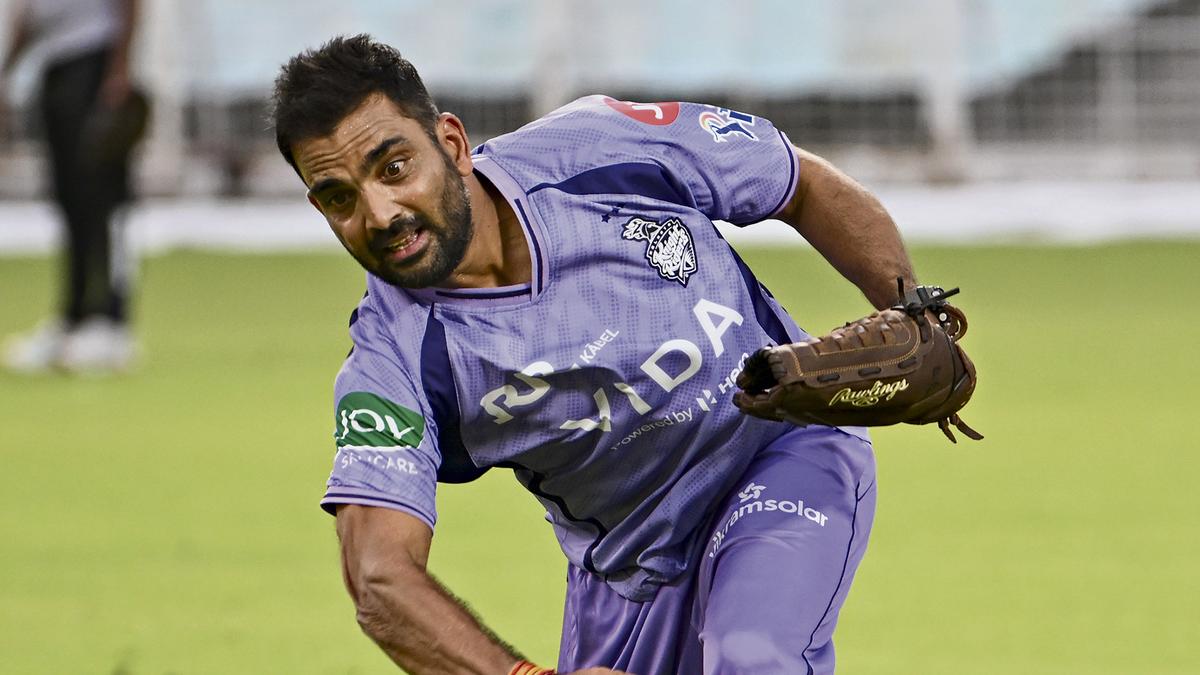 Yagnik says he wants to be India’s fielding coach; relishing role at Knight Riders