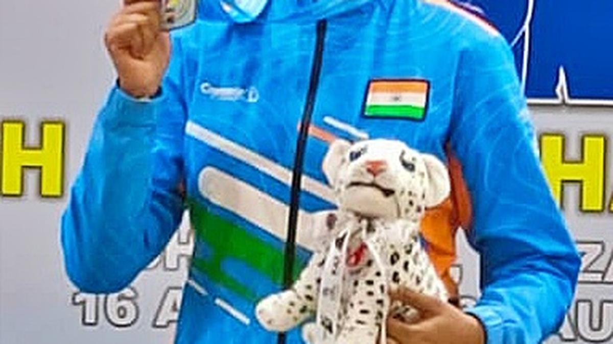 Mansi Raghuwanshi wins junior women’s skeet gold