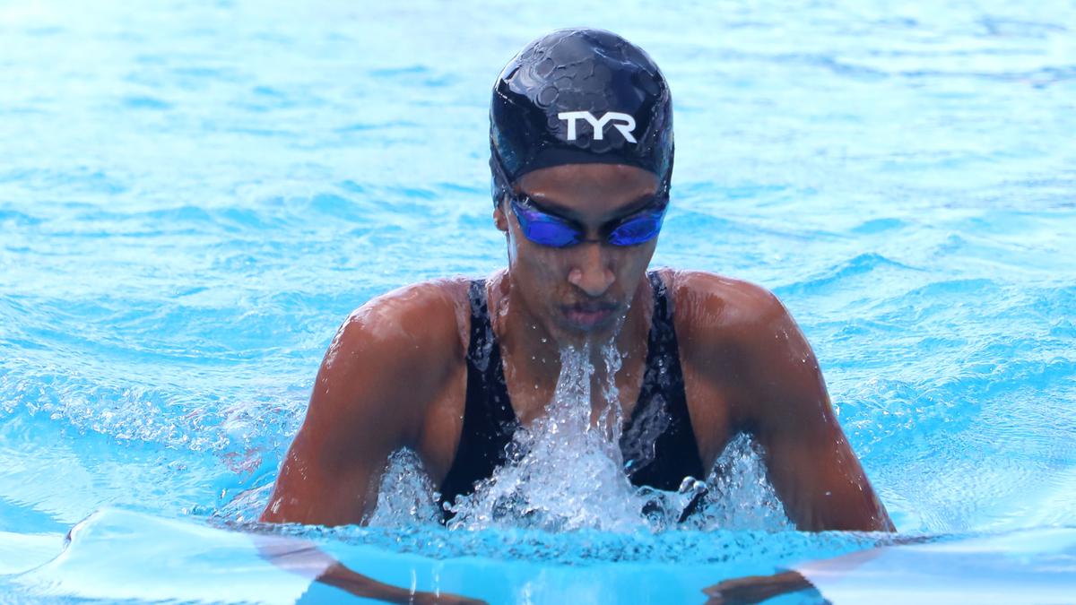 Senior National Aquatics Championship: Aryan Nehra claims the 400m freestyle gold