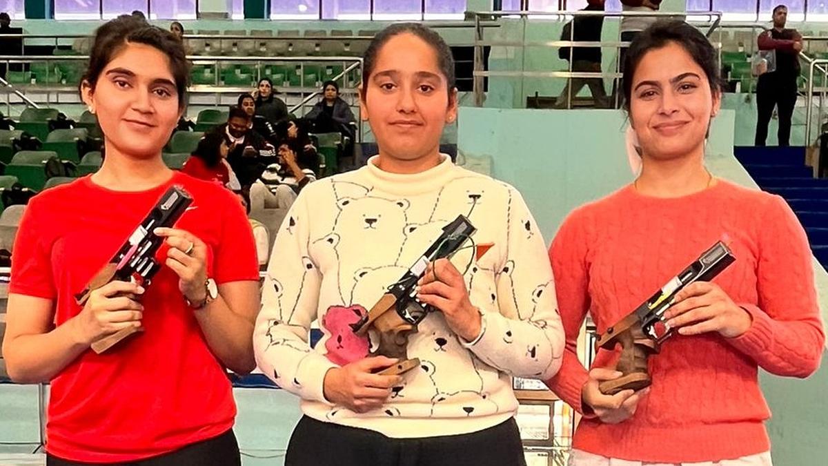 Manu Bhaker tops qualification in sports pistol, Simranpreet wins