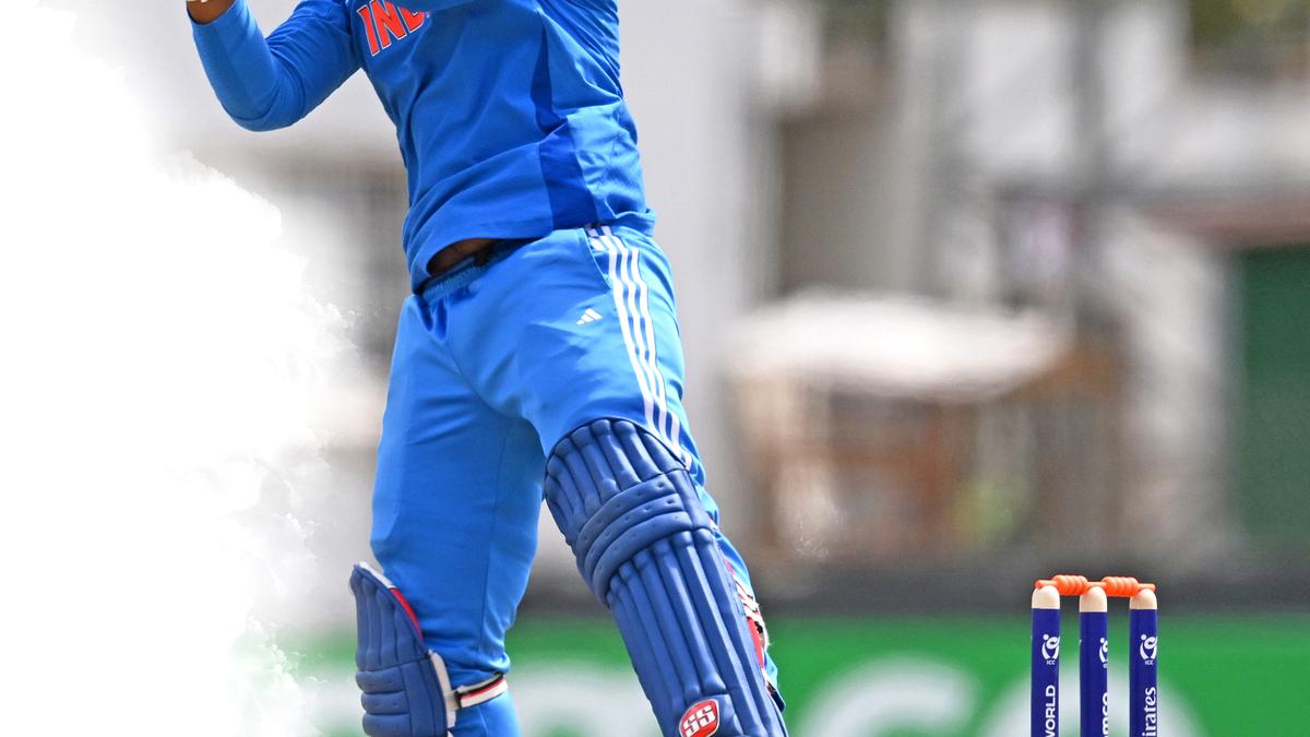 Suryavanshi – basher berwajah bayi menimbulkan ketakutan pada para pemain bowling