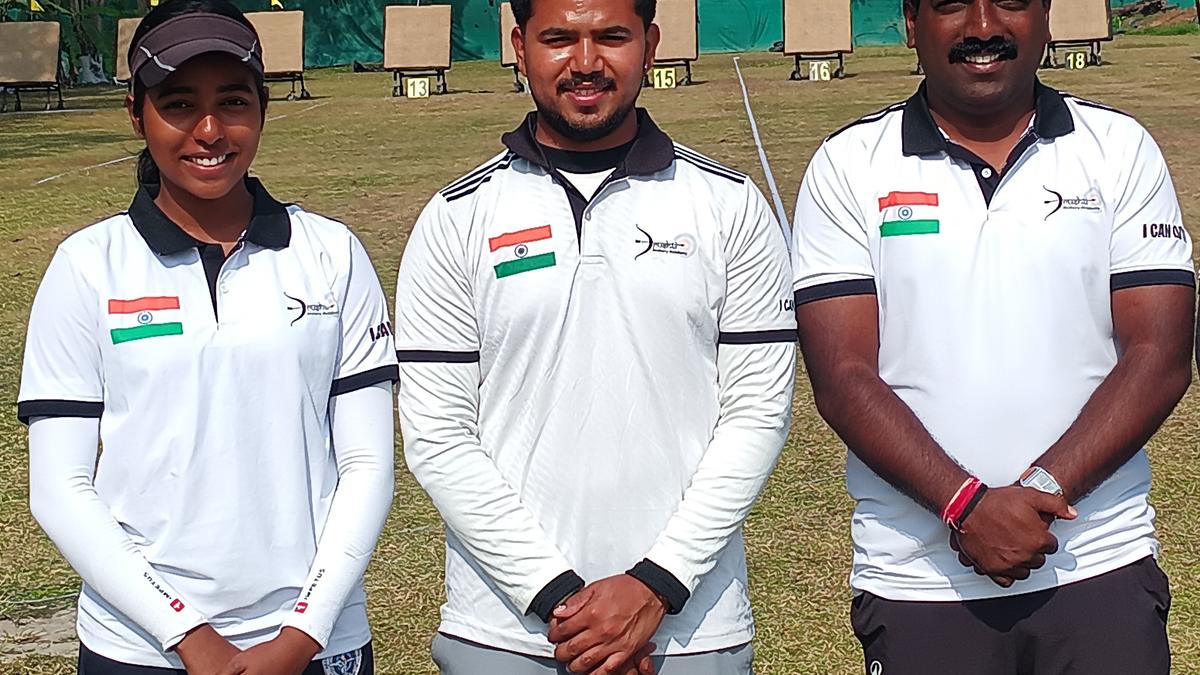 Aditi Swami dan Ojas Deotale