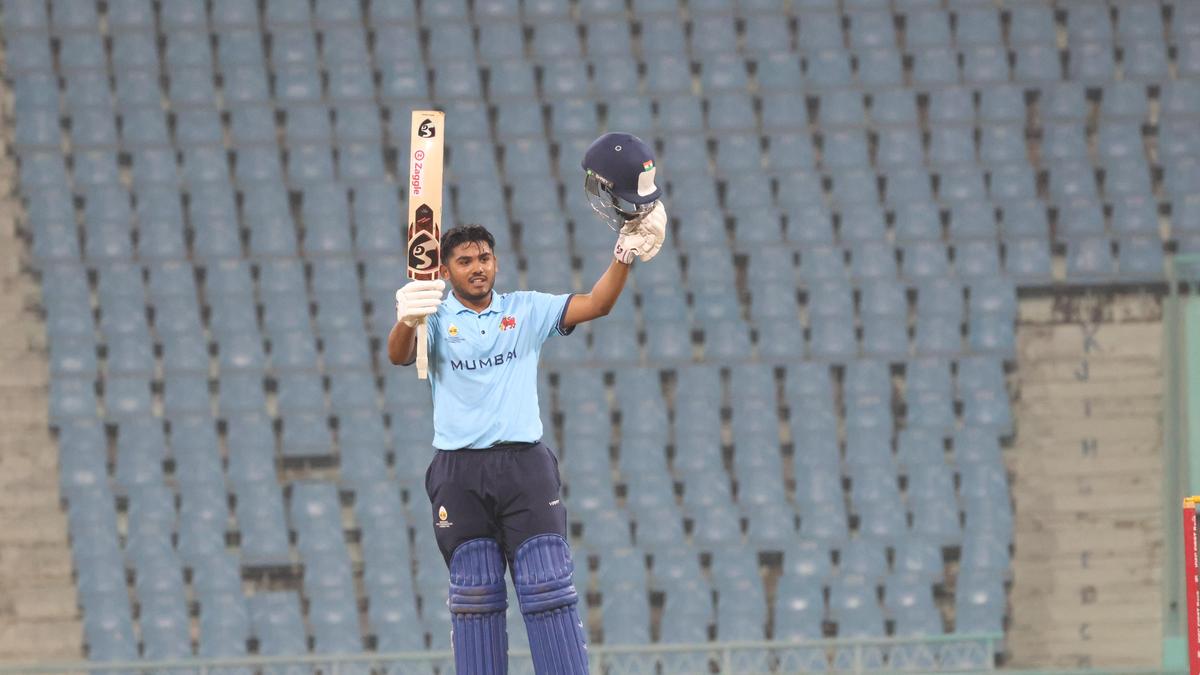 SMAT 2025-26 | Mumbaili dahi genç Ayush Mhatre doğru sesleri çıkarıyor