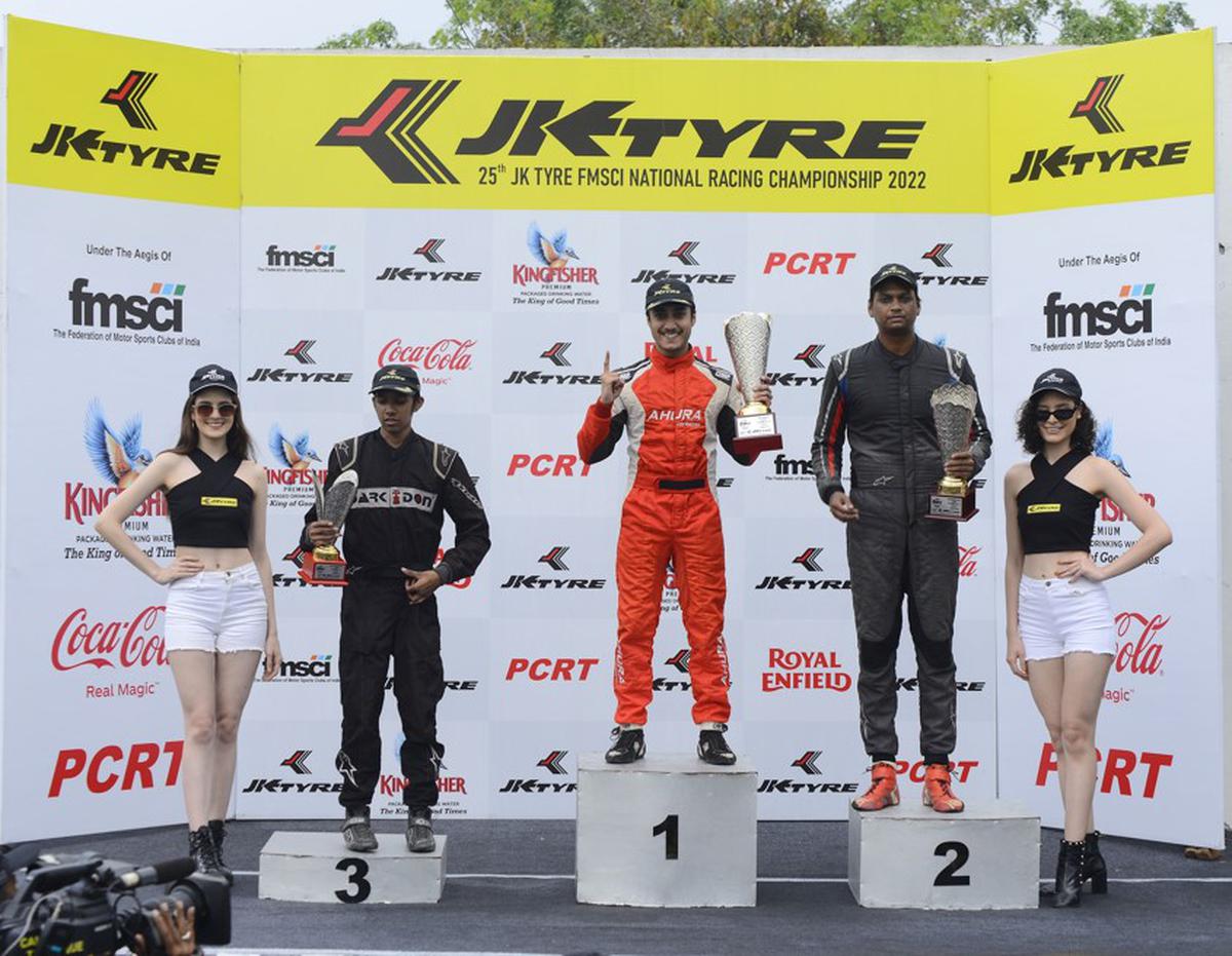 Viswas Vijayaraj tops the premier Formula LGB4 class of the FMSCI National racing championship