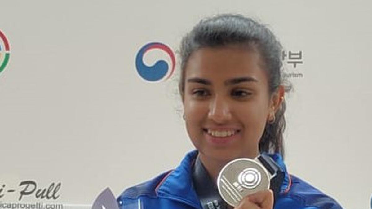 Shoot-off denies skeet gold for Raiza Dhillon in Junior World Championship