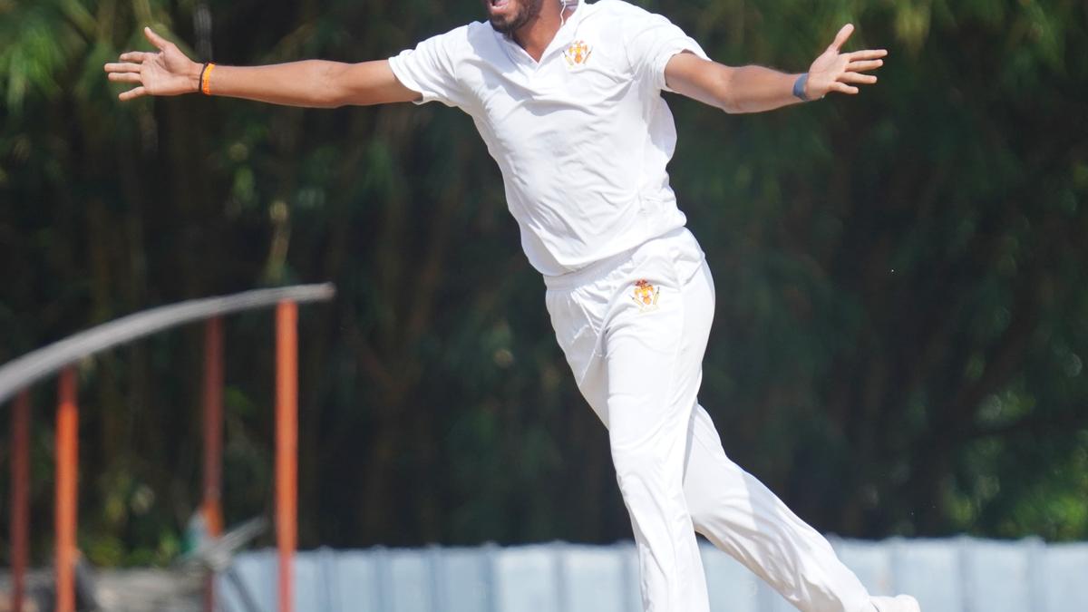 Pacers Kaverappa ve Vyshak Kerala’yı mahvetti – The Hindu