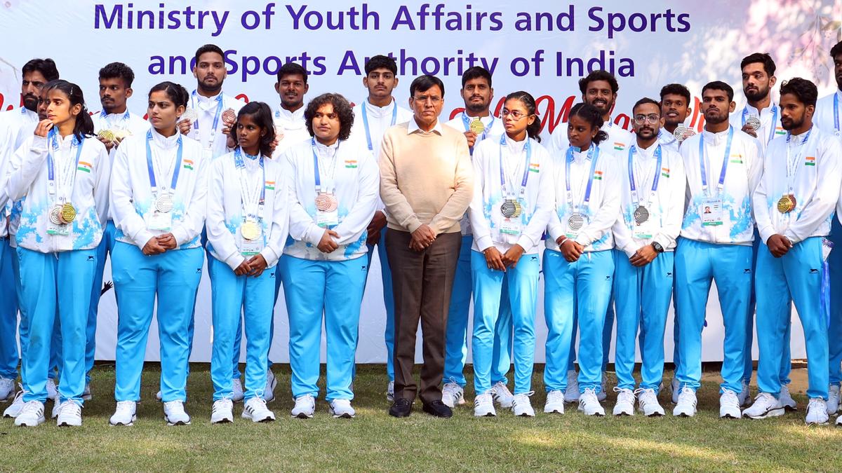 Sports Minister felicitates Indian deaf contingent