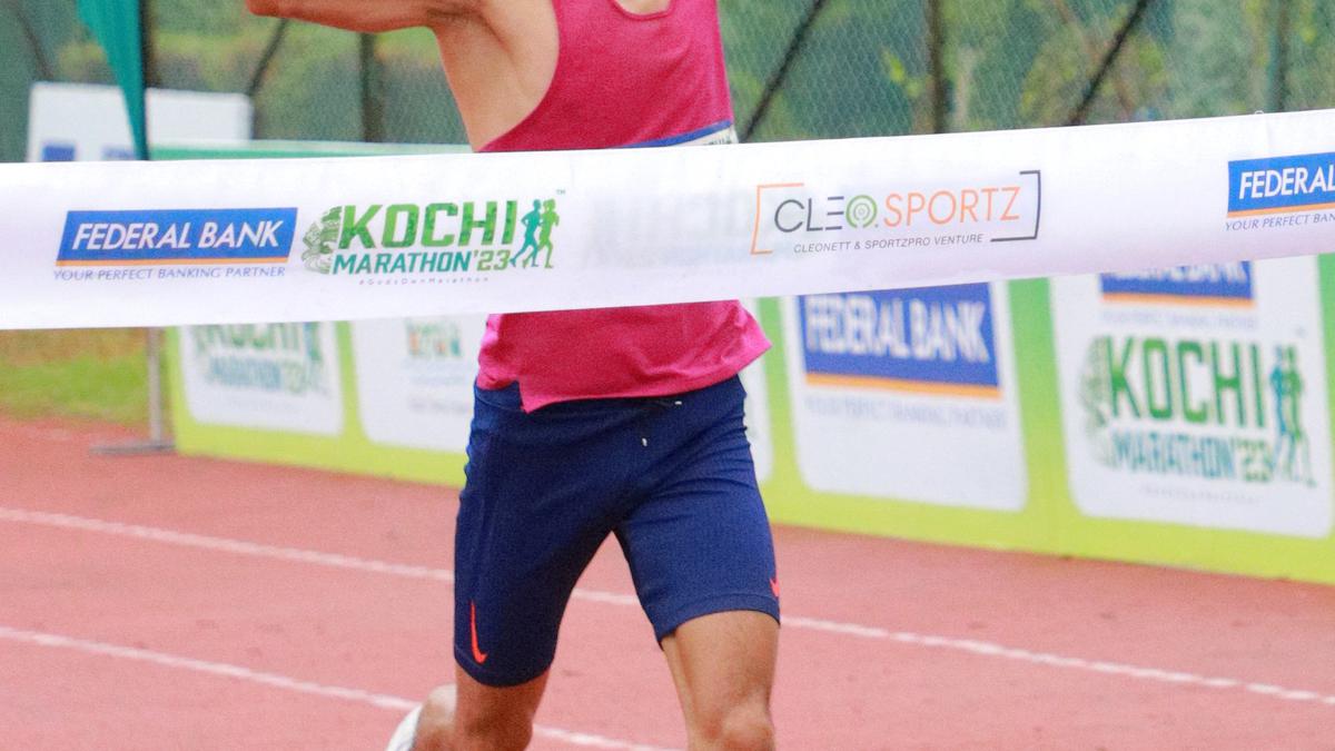 Arjun Pradhan and Jyoti Gawate triumph run to glory in Kochi marathon