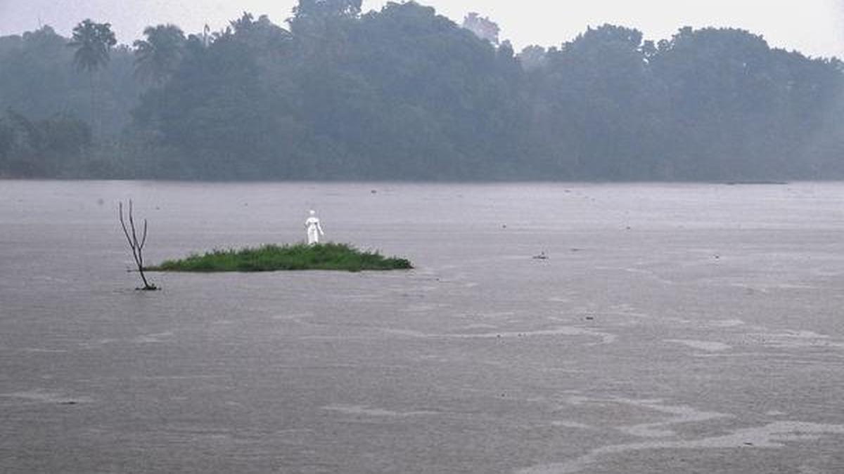 NGT seeks CPCB report on liquid waste management in Periyar catchment