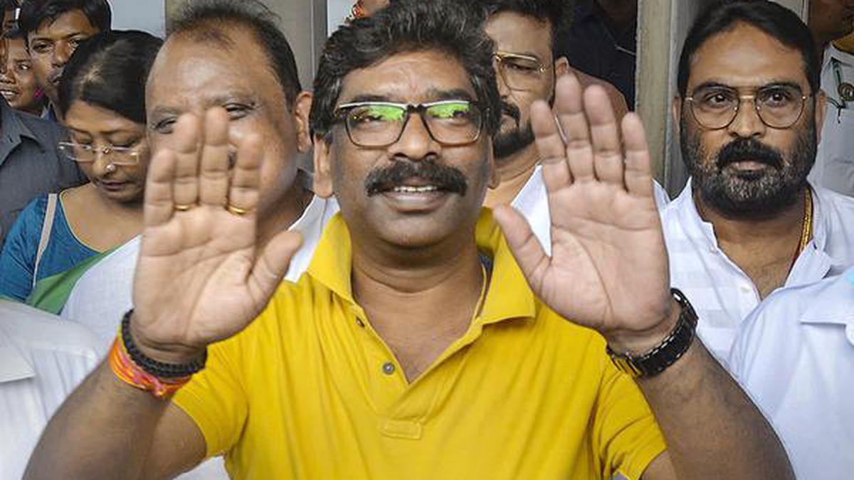 Will fight till last drop of blood: Hemant Soren