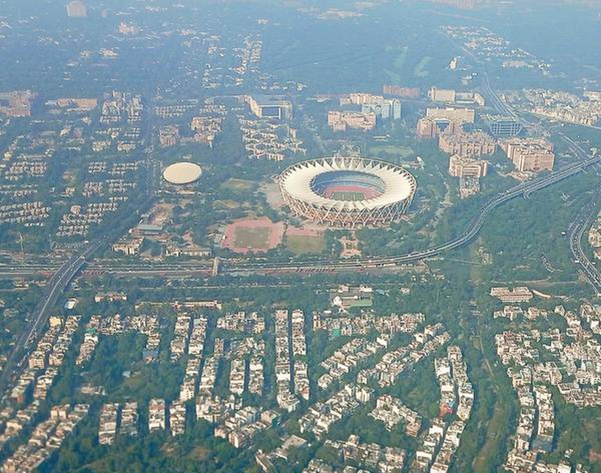 Delhi's air quality remains 'very poor' as winter knocks on national capital