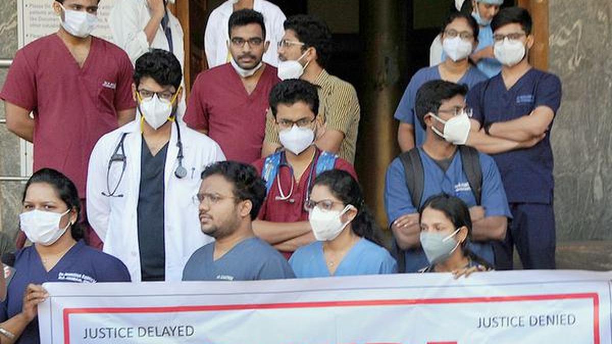 Les jeunes médecins de Telangana annulent leur grève après discussion avec le ministère de la Santé