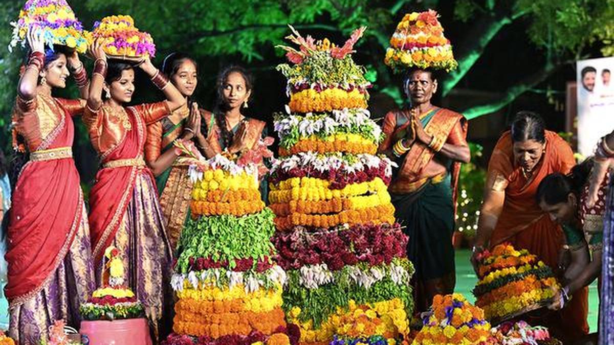 Guinness record, carnival, floral holi to be part of Bathukamma festivities this year