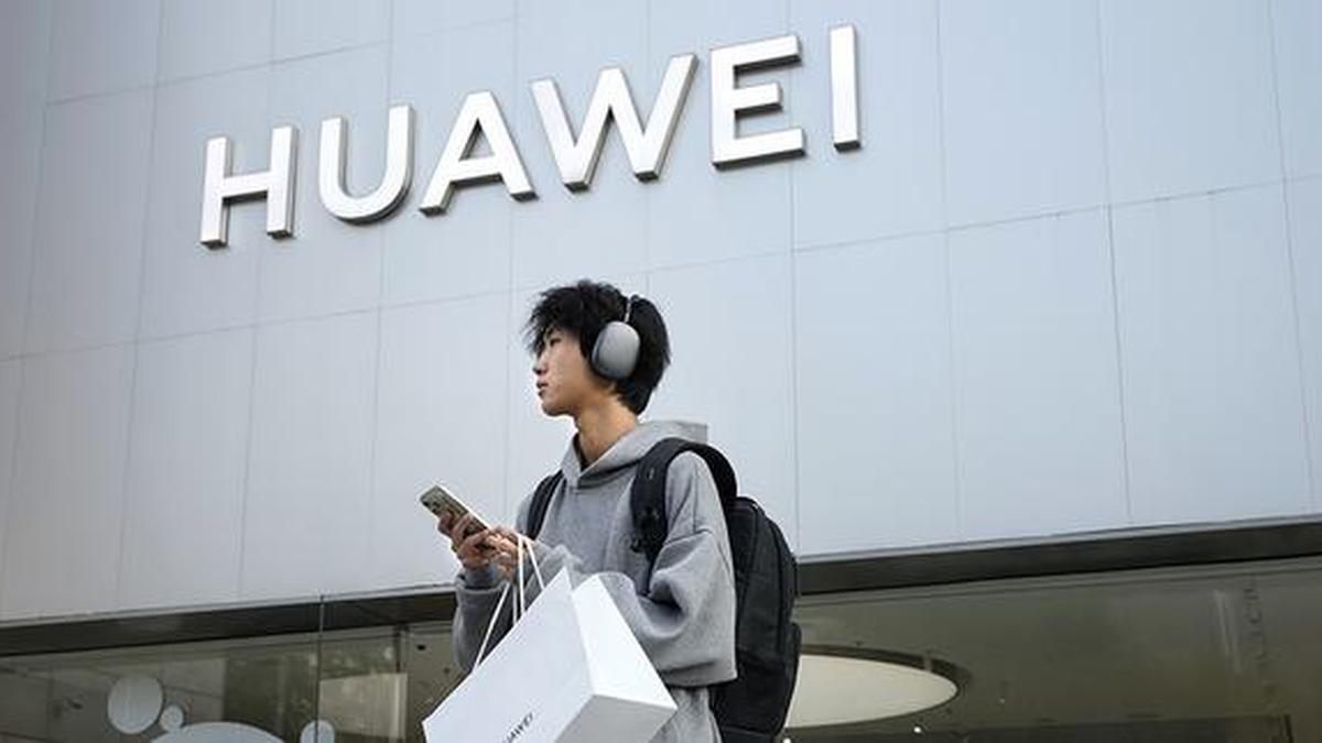 Huawei’s AI laptop unveiling sparks criticism from US Congress: Report