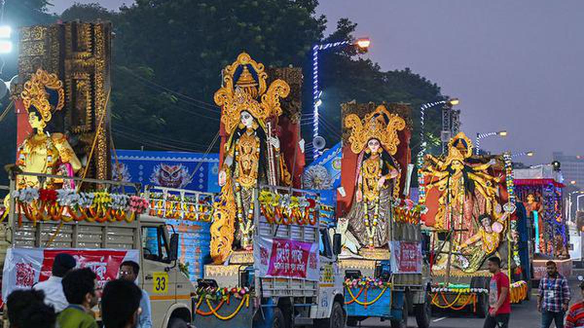 Five-day Durga Puja festival concludes in Kolkata with grand carnival on Red Road