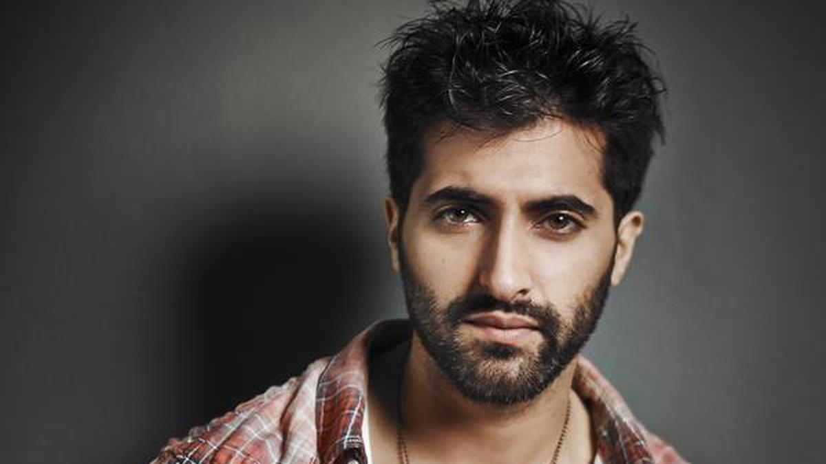 Akshay Oberoi joins Varun Dhawan, Janhvi Kapoor in ‘Sunny Sanskari Ki Tulsi Kumari’