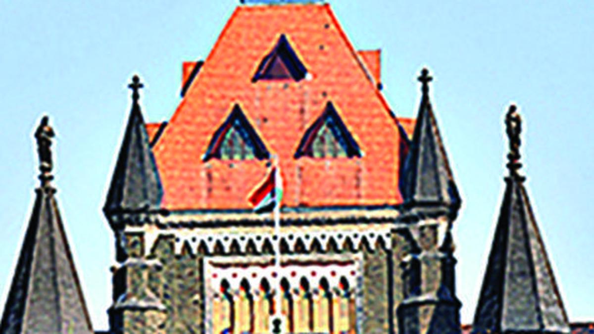 HC raps Maharashtra govt. for letting medicine budget lapse