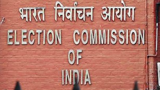 EC takes note of fight over Shiv Sena symbol, seeks submissions by August 8
