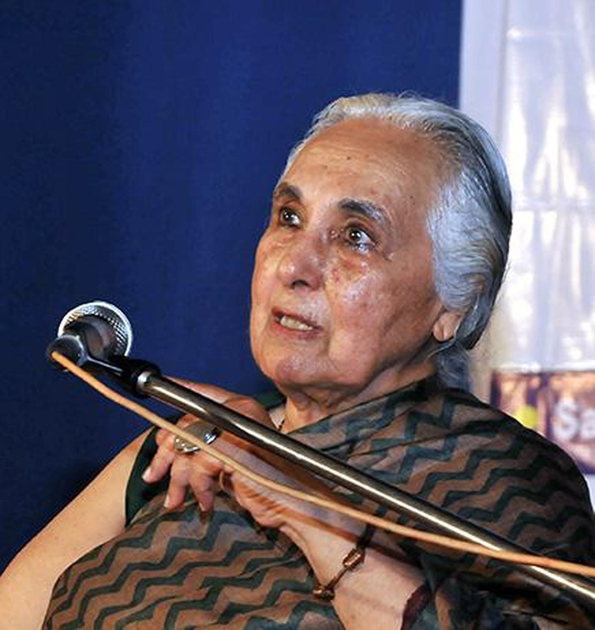 Romila Thapar 