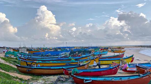 Karnataka Government covers more fishing boats with subsidised kerosene in three coastal districts