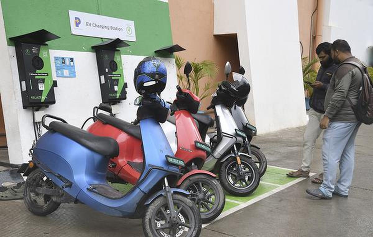 thehindu.com - Devyanshi Bihani - U.S.-Israel-Iran war puts India's EV gap in focus