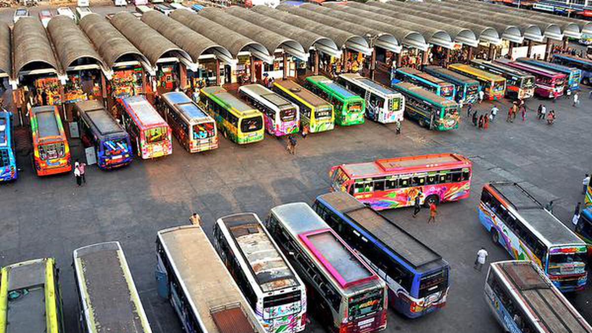 Bus terminals in Kozhikode turn relief camp for rough sleepers in late night hours