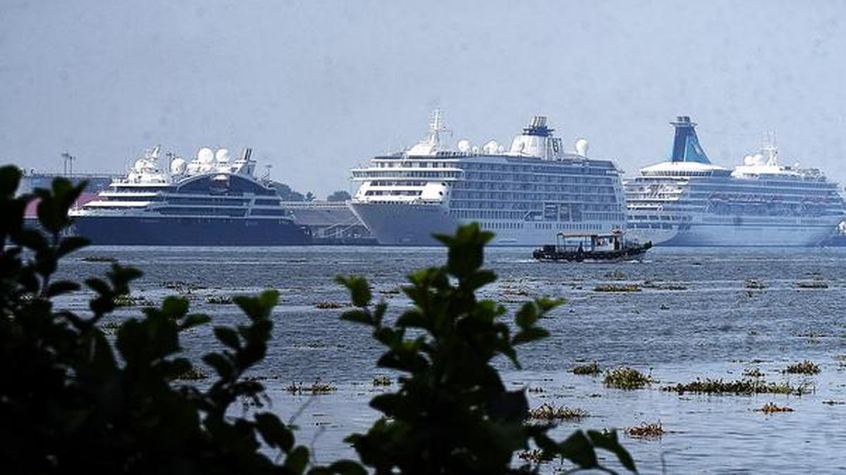 Ministry of Shipping identifies three transhipment hubs for better port connectivity