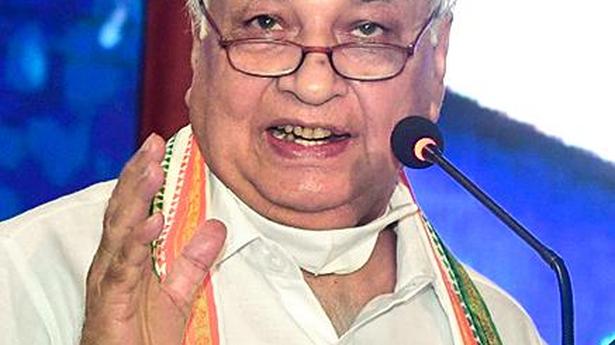 Govt-appointed Commission recommends trimming Chancellor’s powers