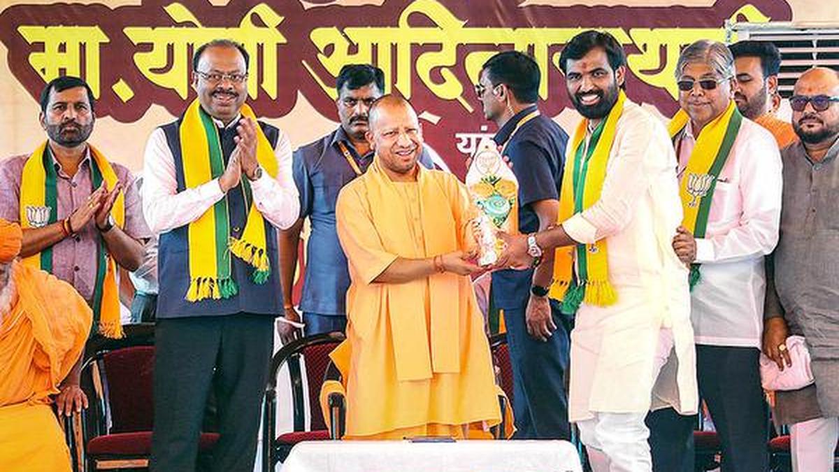 ‘Congress leading nation towards a second Partition,’ says Adityanath 