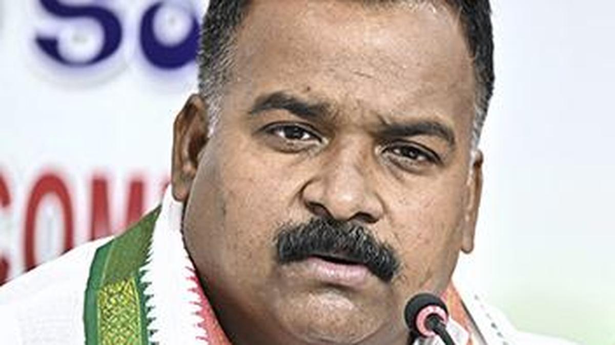 Delhi pollution: Congress MP Tagore in Lok Sabha demands Beijing-style plan