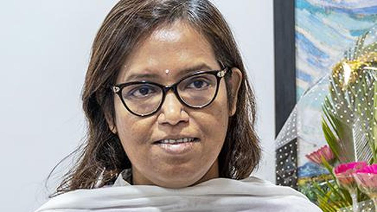 Congress signals solo fight for Mumbai civic polls