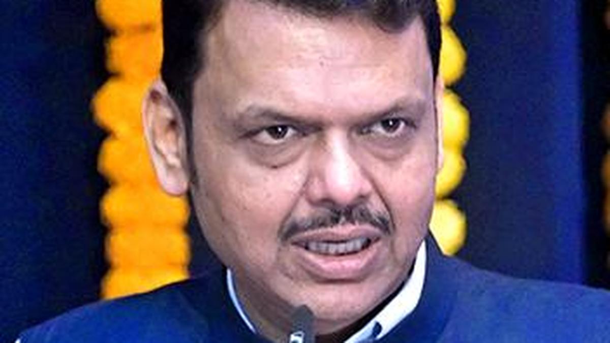 People spreading rumours on lockdown will be booked: CM Fadnavis