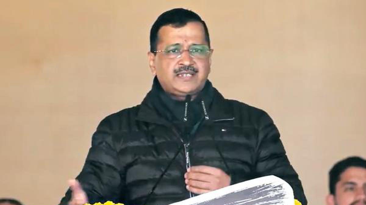 Kejriwal unveils new solar policy, says will help cut power bill to zero