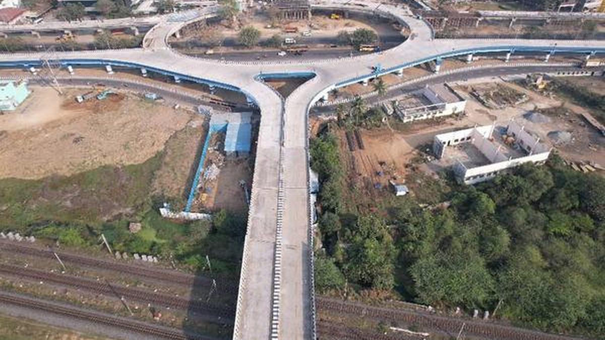 One arm of Singaperumalkoil road overbridge constructed on GST road opened to traffic