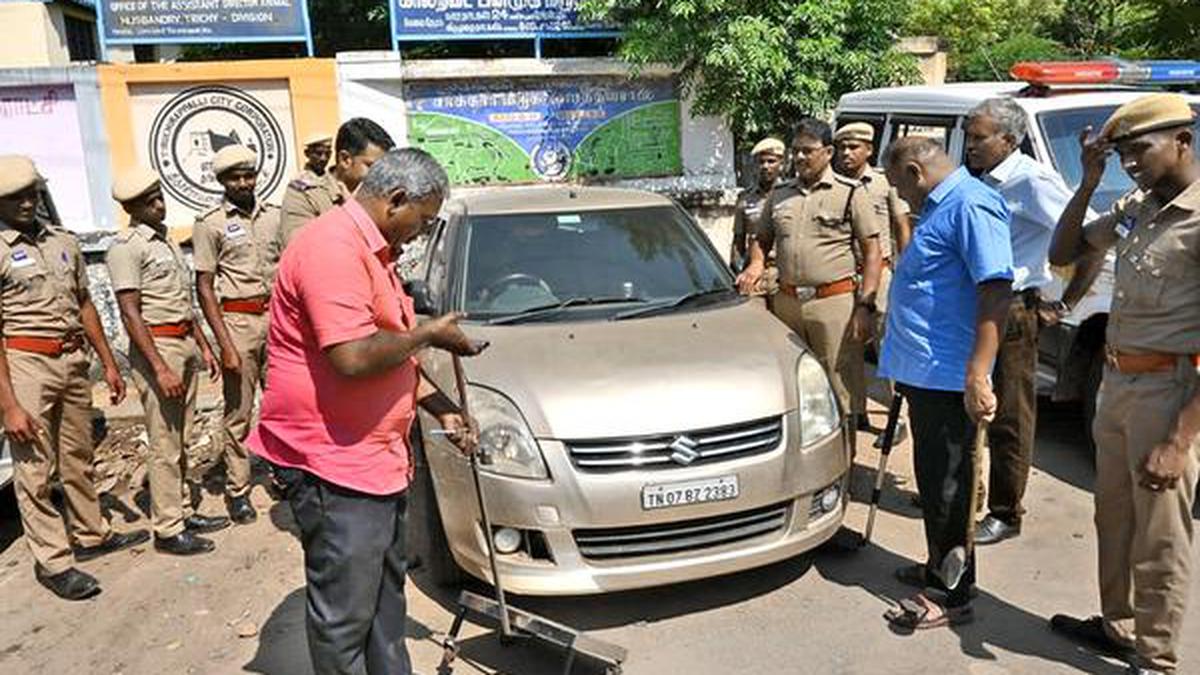 Police seize 10 abandoned cars and two motorcycles during intensive checks in Tiruchi