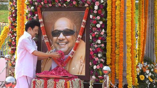 Tamil Nadu: Plea in HC against Karunanidhi’s photos on Government & corporation websites